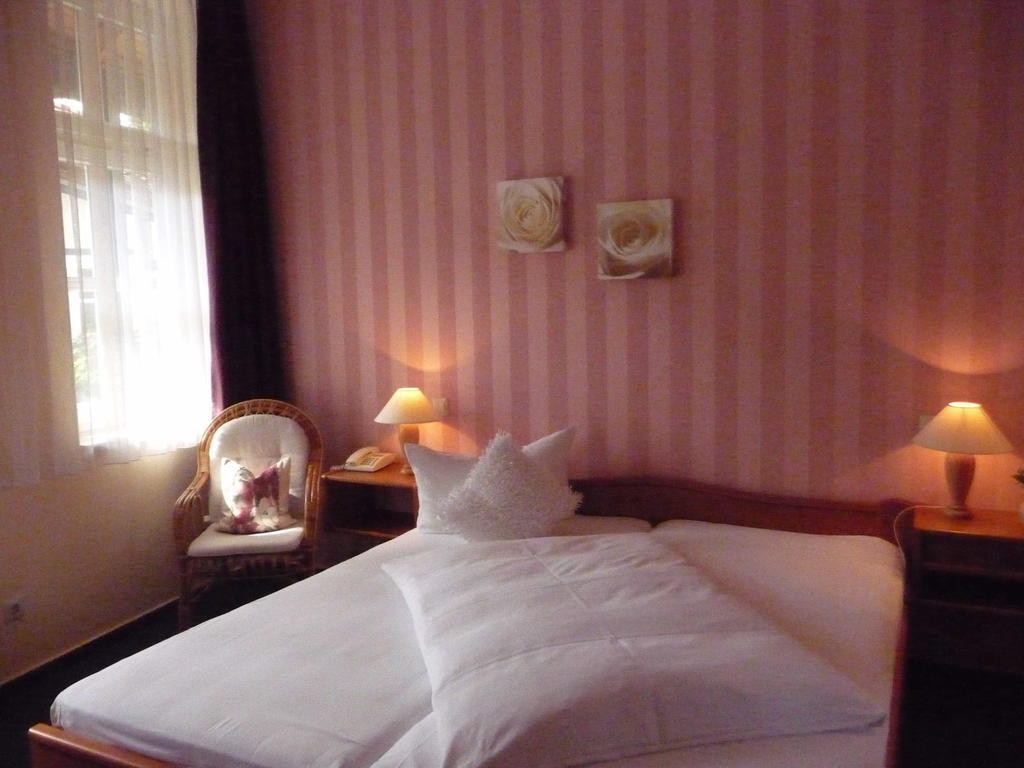 Hotel Am Grudenberg هالبيرشتادت الغرفة الصورة