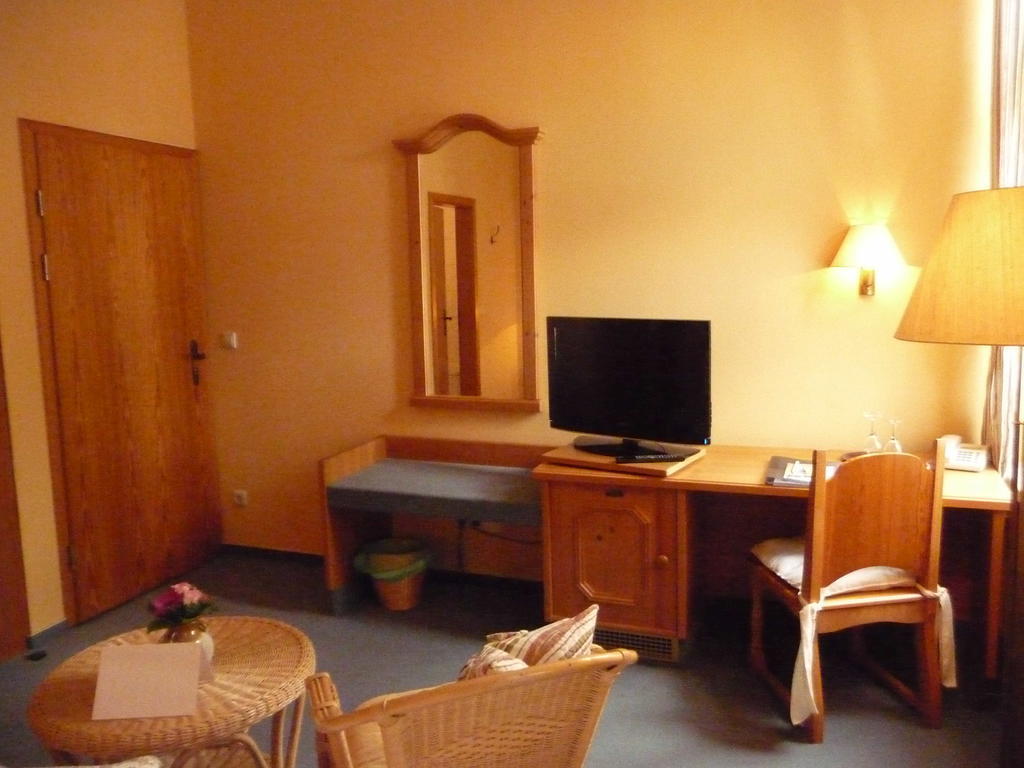 Hotel Am Grudenberg هالبيرشتادت الغرفة الصورة