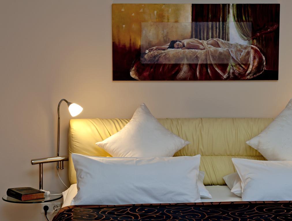 Hotel Am Grudenberg هالبيرشتادت الغرفة الصورة