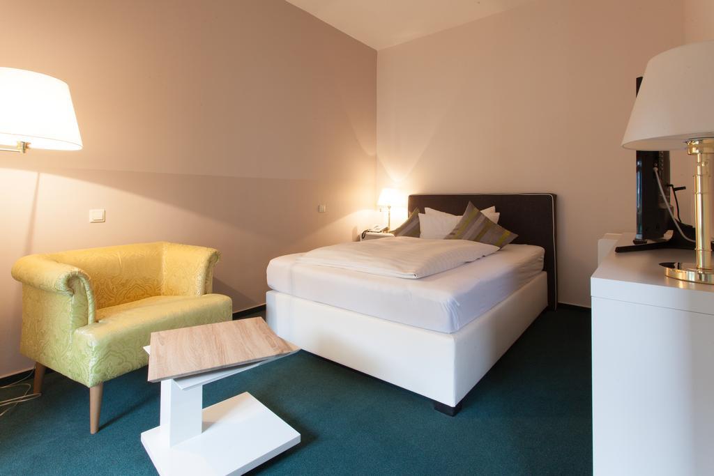 Hotel Am Grudenberg هالبيرشتادت المظهر الخارجي الصورة